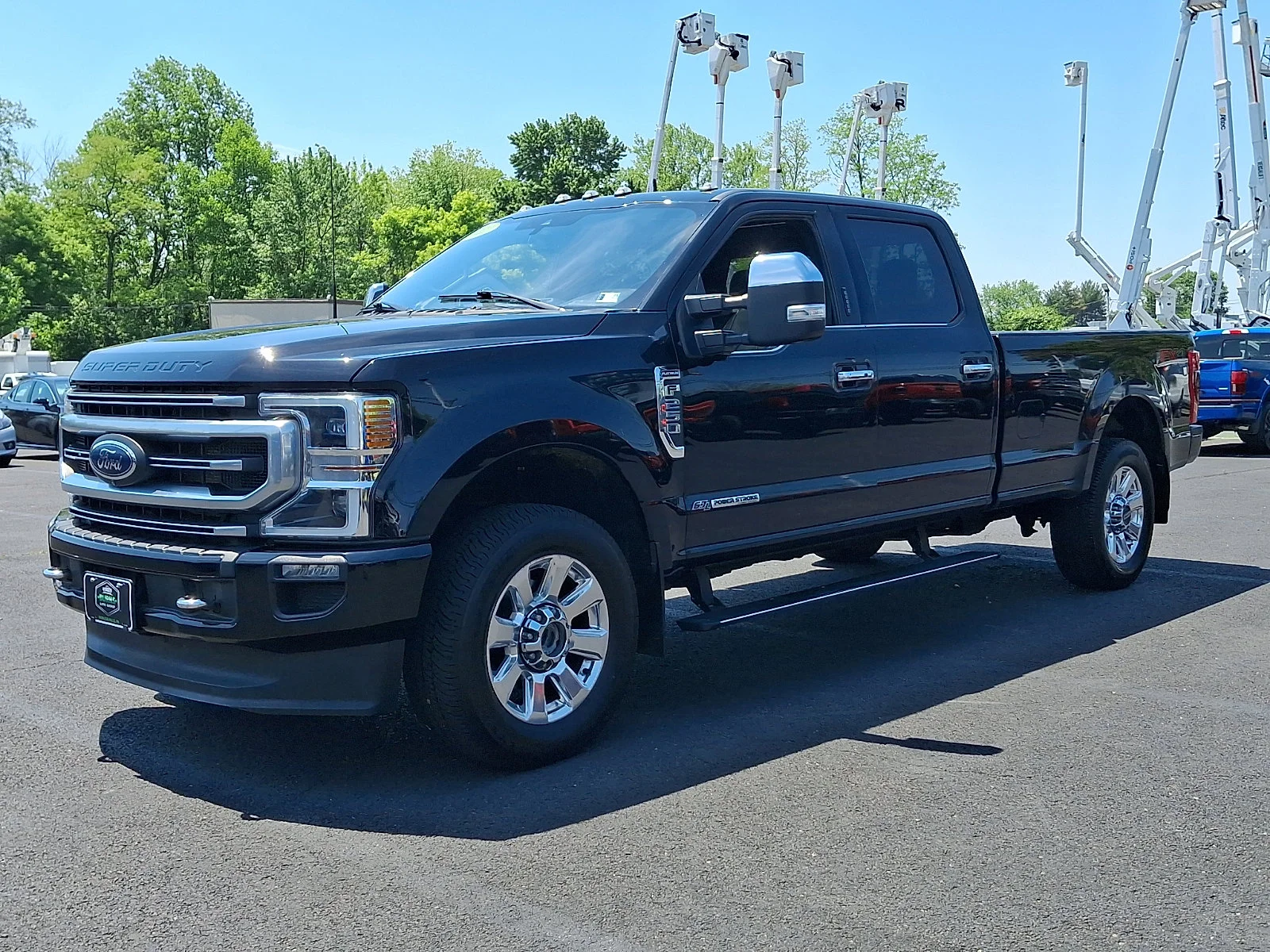 Used 2022 Agate Black Metallic   Um Ford Platinum image 5