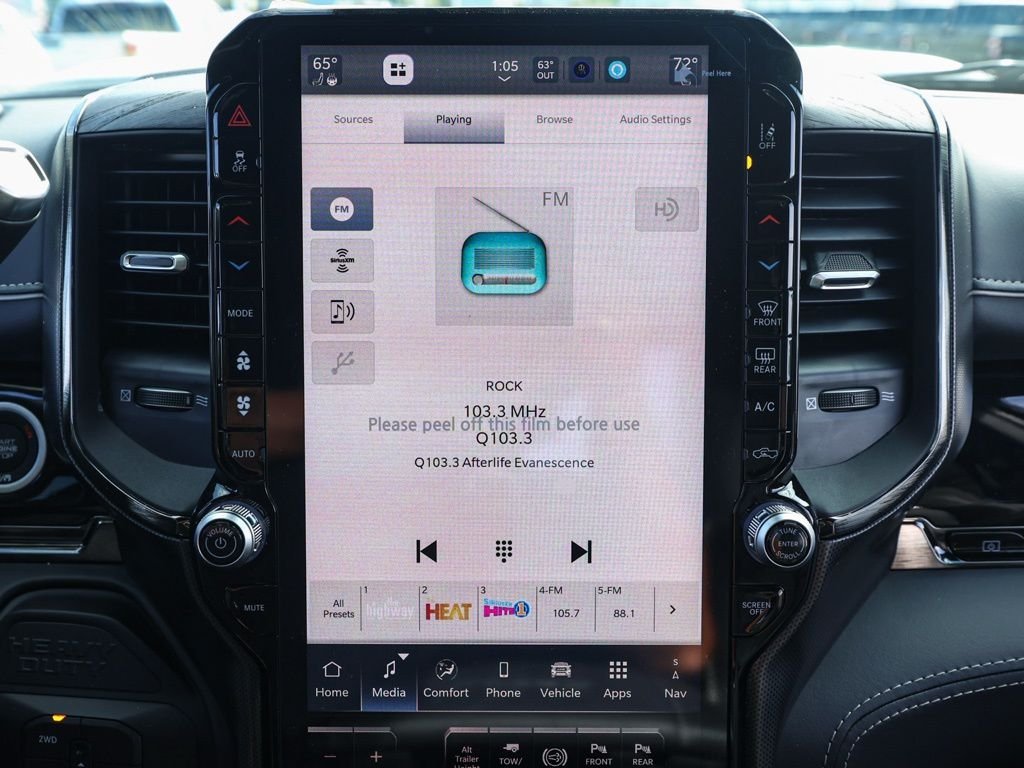 New 2026 Bright White Clear-Coat Exterior Paint RAM Limited image 27