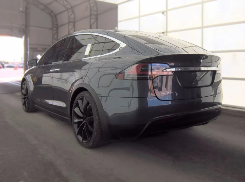 Used 2016 Gray Tesla P90D image 2