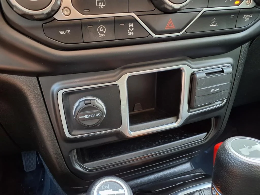 2022 Jeep Wrangler Unlimited Sport - Photo 23