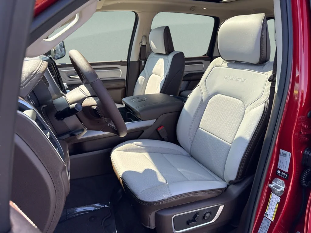 New 2026 Molten Red Pearl-Coat Exterior Paint RAM Laramie image 12