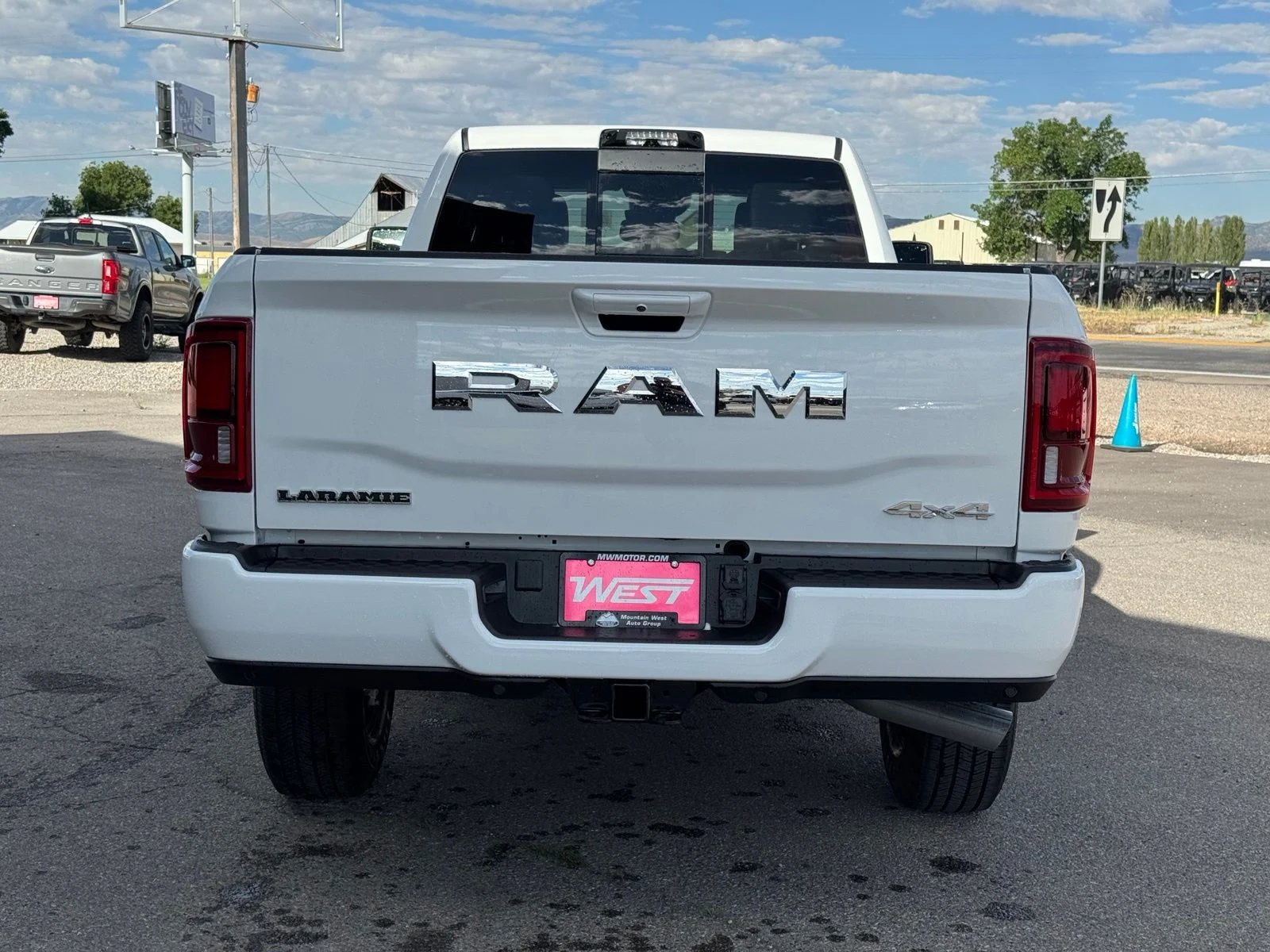 New 2026 Bright White Clear-Coat Exterior Paint RAM Laramie image 7