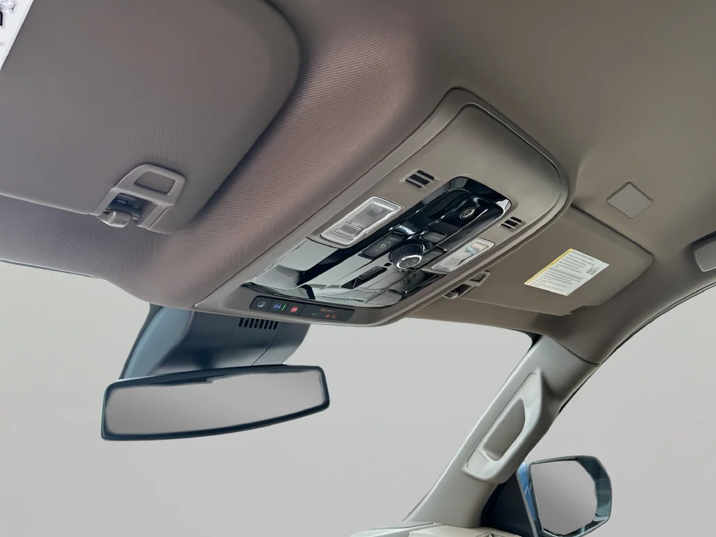 2026 GMC Yukon XL Denali - Photo 28
