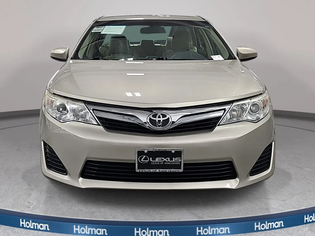 Used 2013 Beige Toyota LE image 3