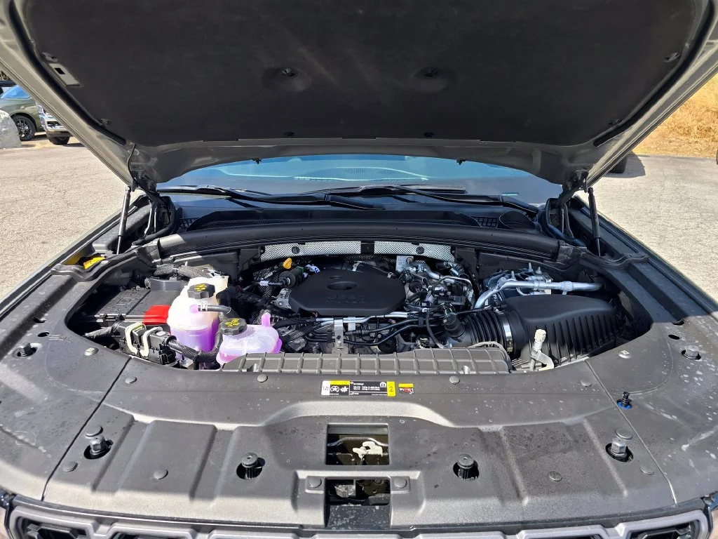New 2027 Gray Jeep Laredo Altitude image 24