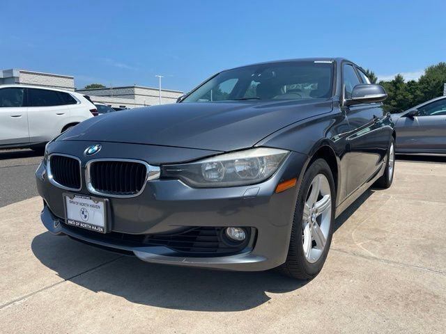 Used 2015 Gray BMW 328i xDrive image 4