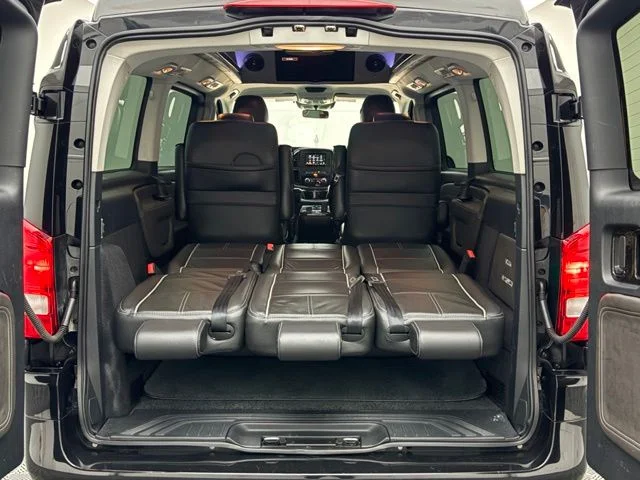 Used 2019 Black Mercedes-Benz Metris by Explorer image 13