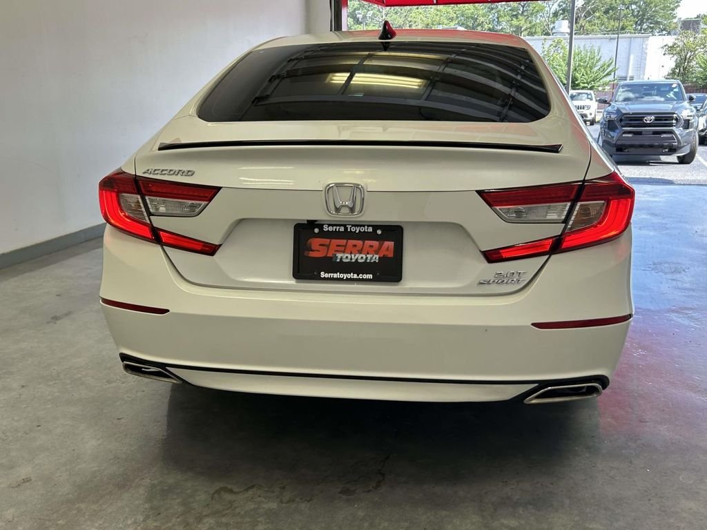 Used 2022  Honda Sport 2.0T image 4
