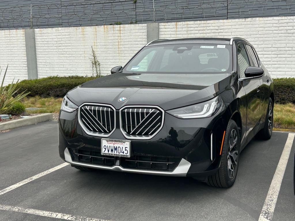 2026 BMW X3 30 xDrive photo 2