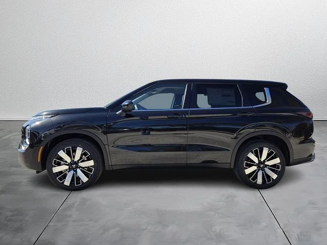 New 2026 Black Mitsubishi SE 1.5T 2WD image 3