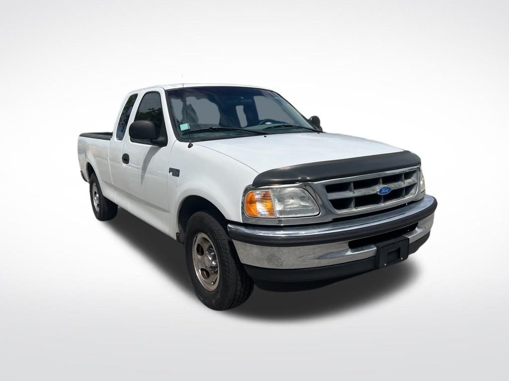 Used 1997 Ford F-150 XLT with VIN 1FTDX1722VNB68260 for sale in Fort Pierce, FL