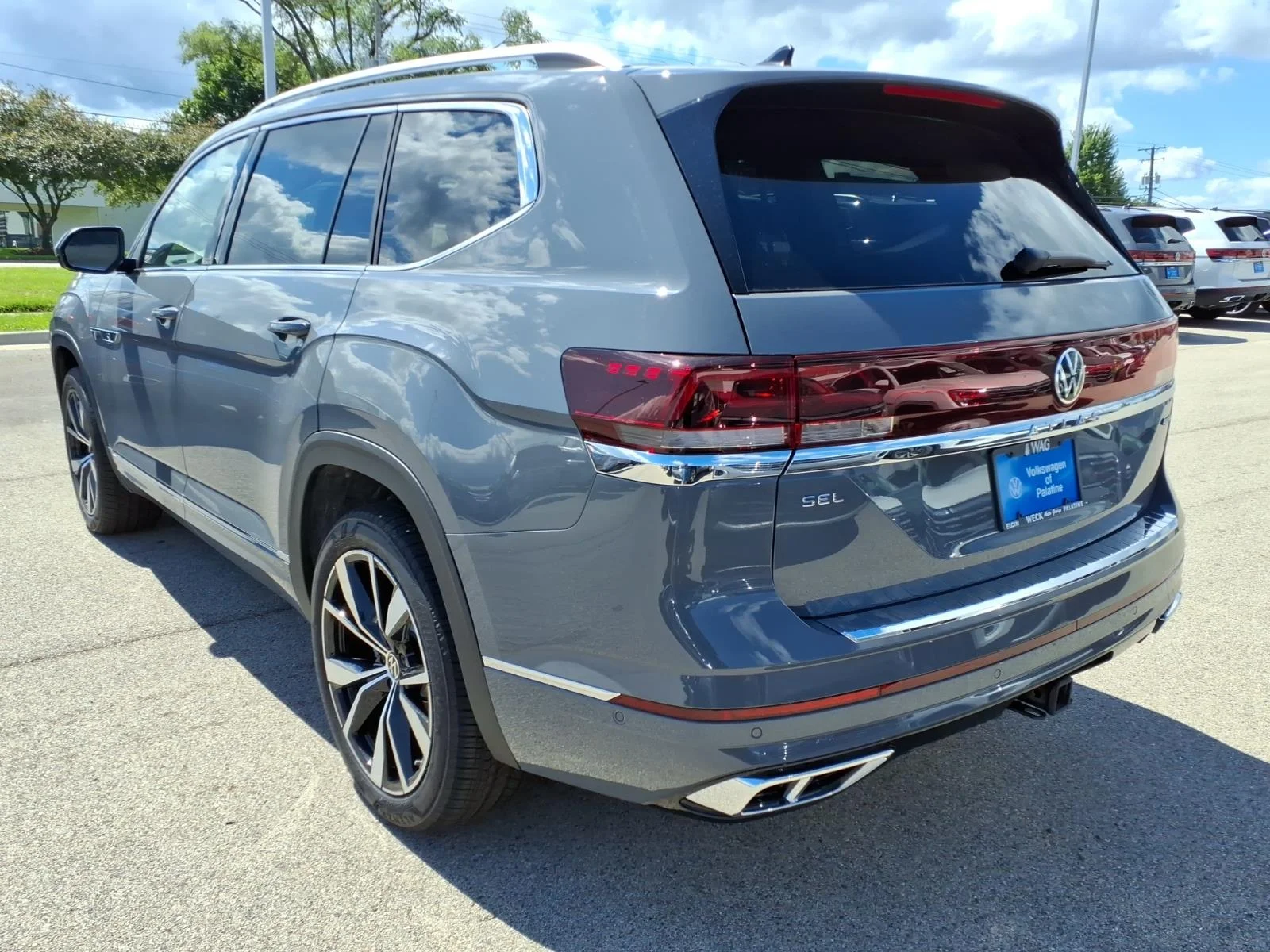 New 2026 Pure Gray Volkswagen 2.0T SEL PREMIUM R-LINE 4 image 3