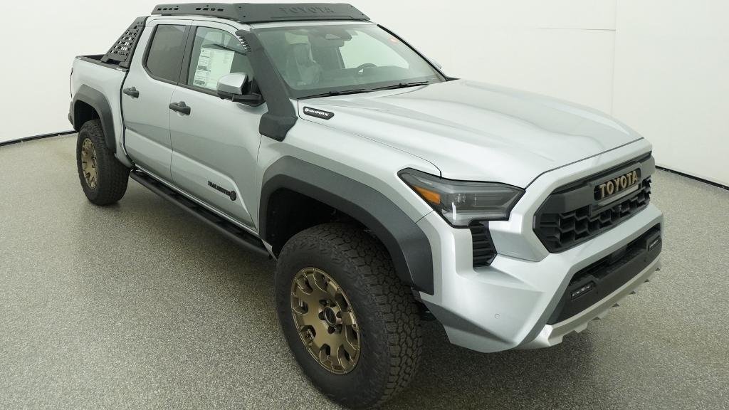 New 2026 Celestial Silver Metallic Toyota Trailhunter image 32
