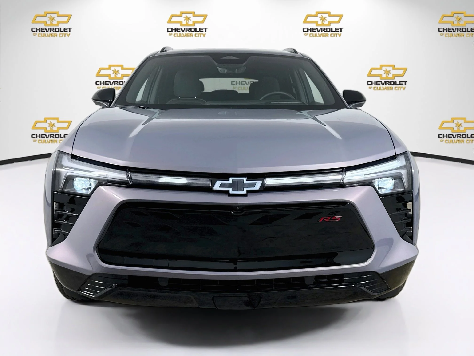 Used 2025 Galaxy Gray Metallic Chevrolet RS image 2