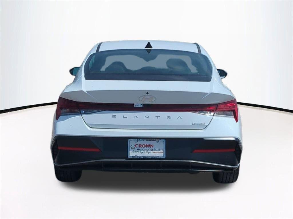 New 2026 White Hyundai Limited image 6