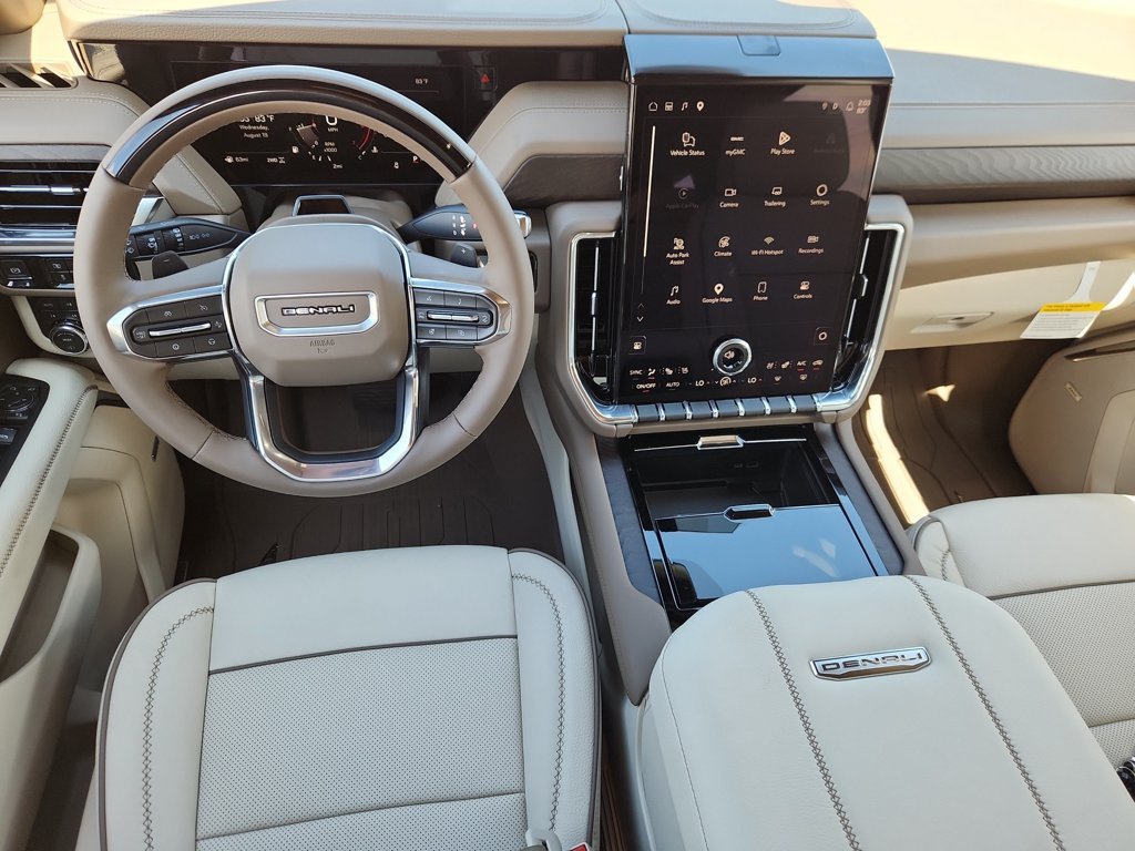 2026 GMC Yukon Denali - Photo 12