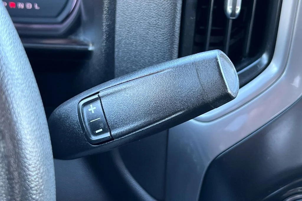 Used 2021 Black Chevrolet Custom image 23