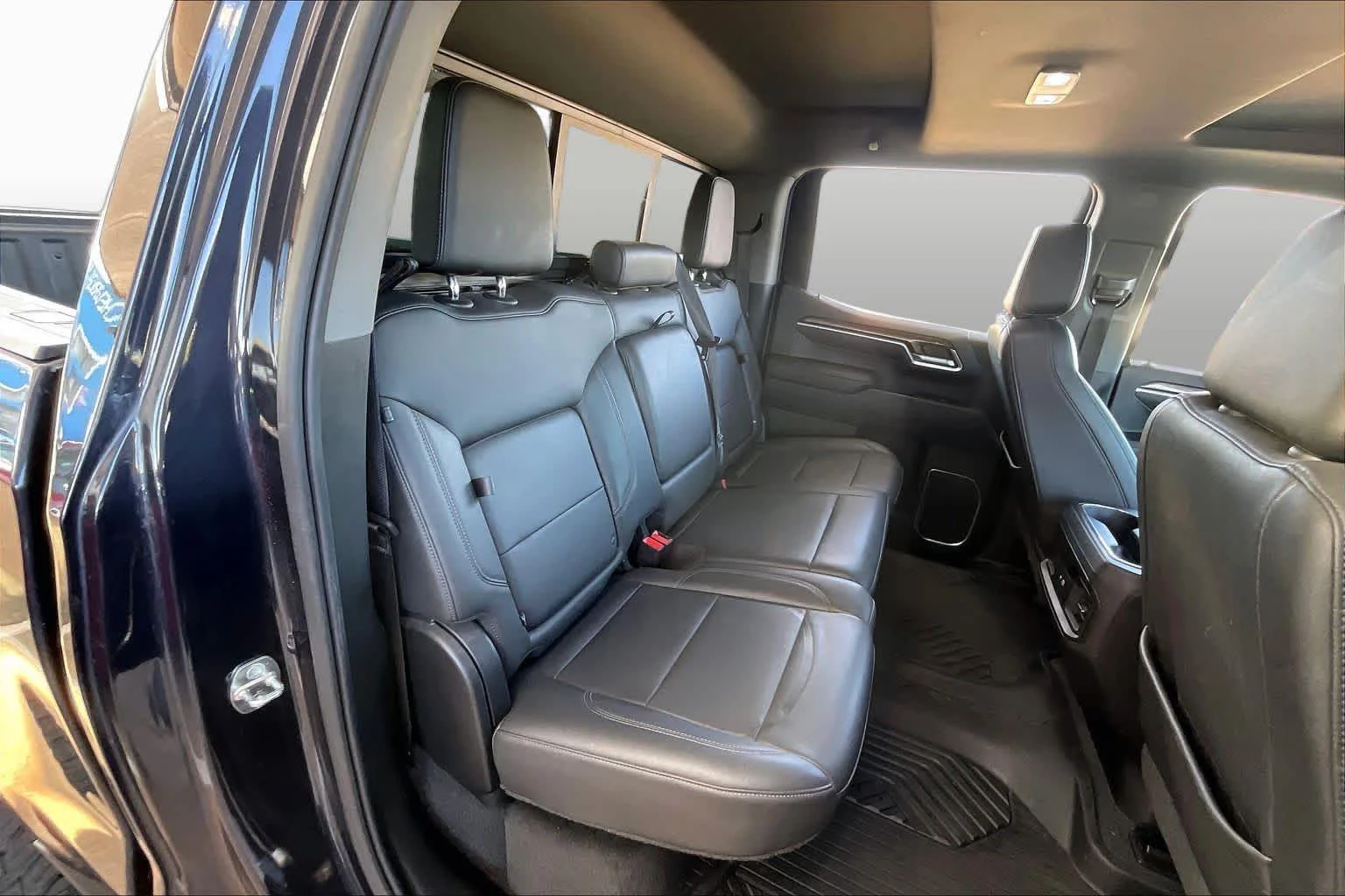Used 2022 Dark Ash Metallic Chevrolet RST image 19