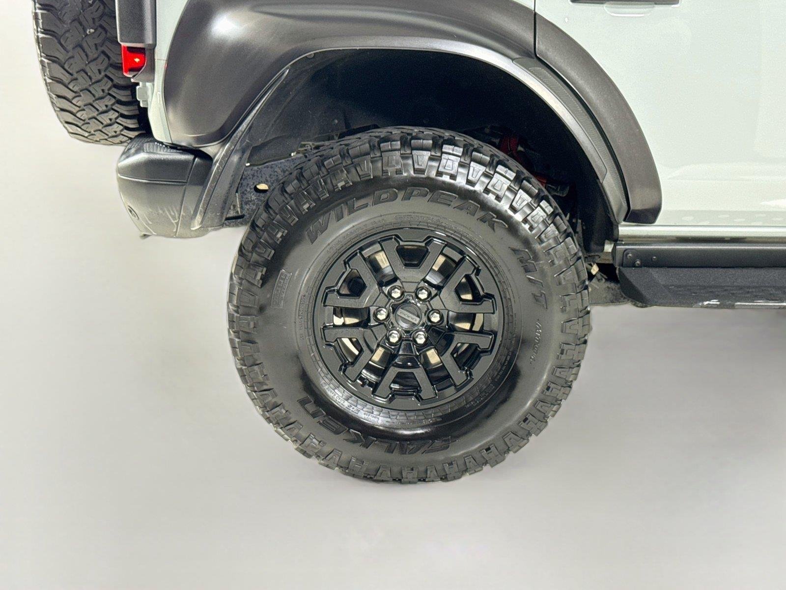 Used 2023 Cactus Gray Ford Raptor image 36