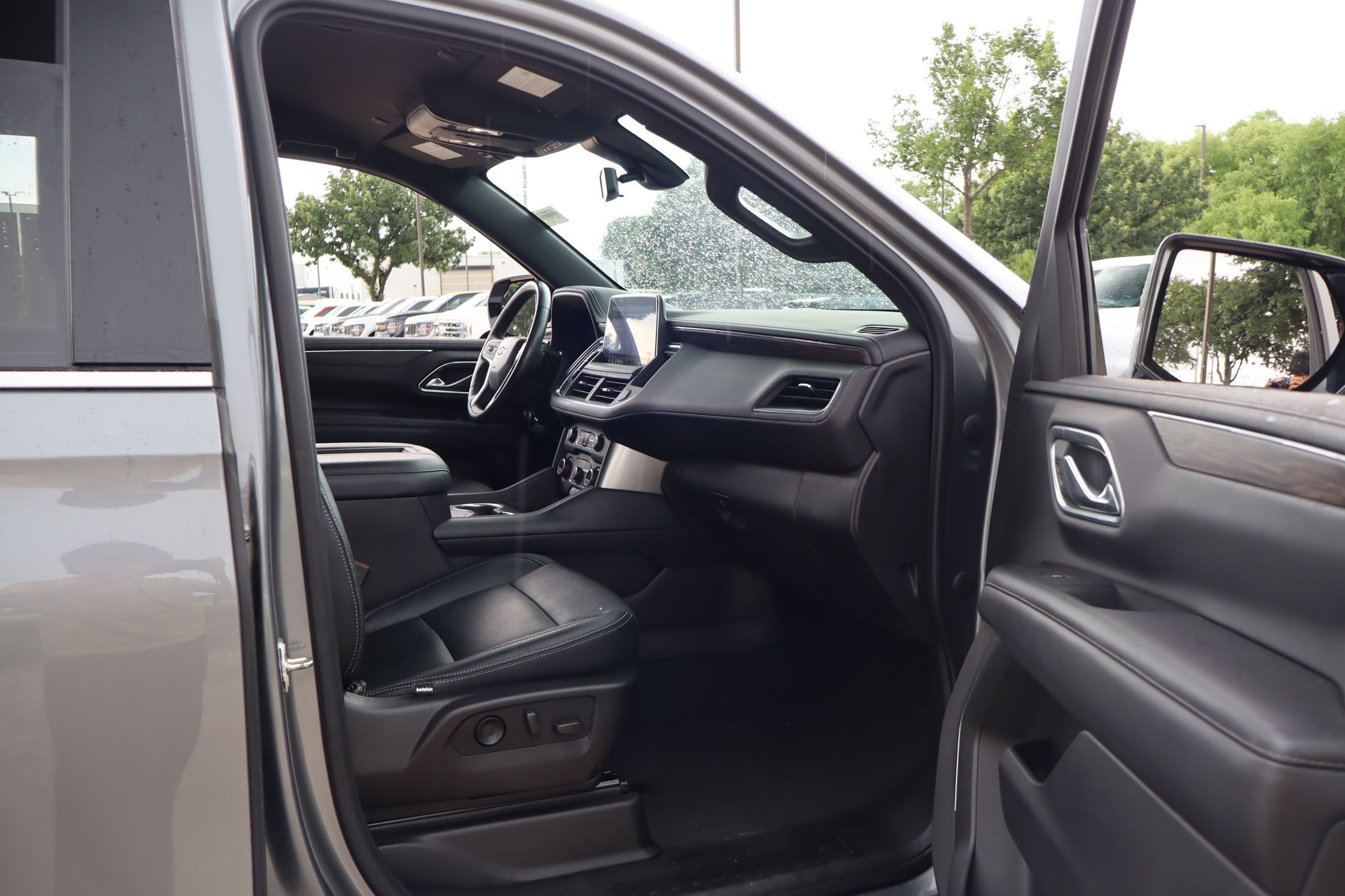 Used 2021 Gray Chevrolet LS image 31