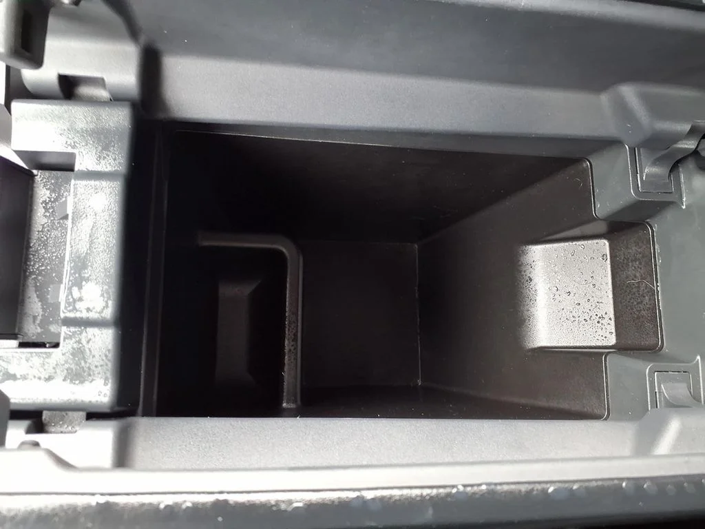 Used 2025 Gray Nissan SV image 12