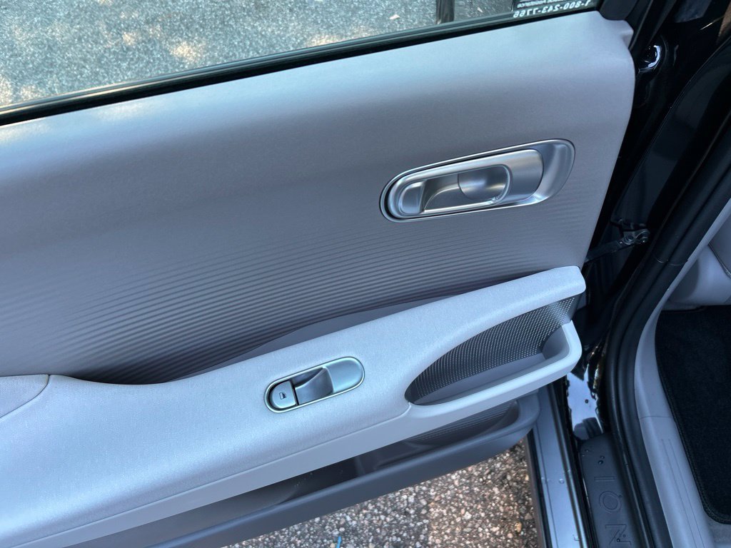Used 2024 Black Hyundai SEL image 25