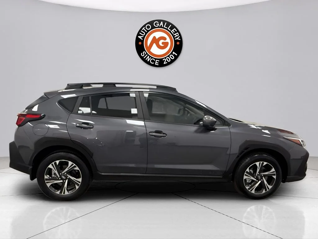 Used 2025 Gray Subaru Premium image 8