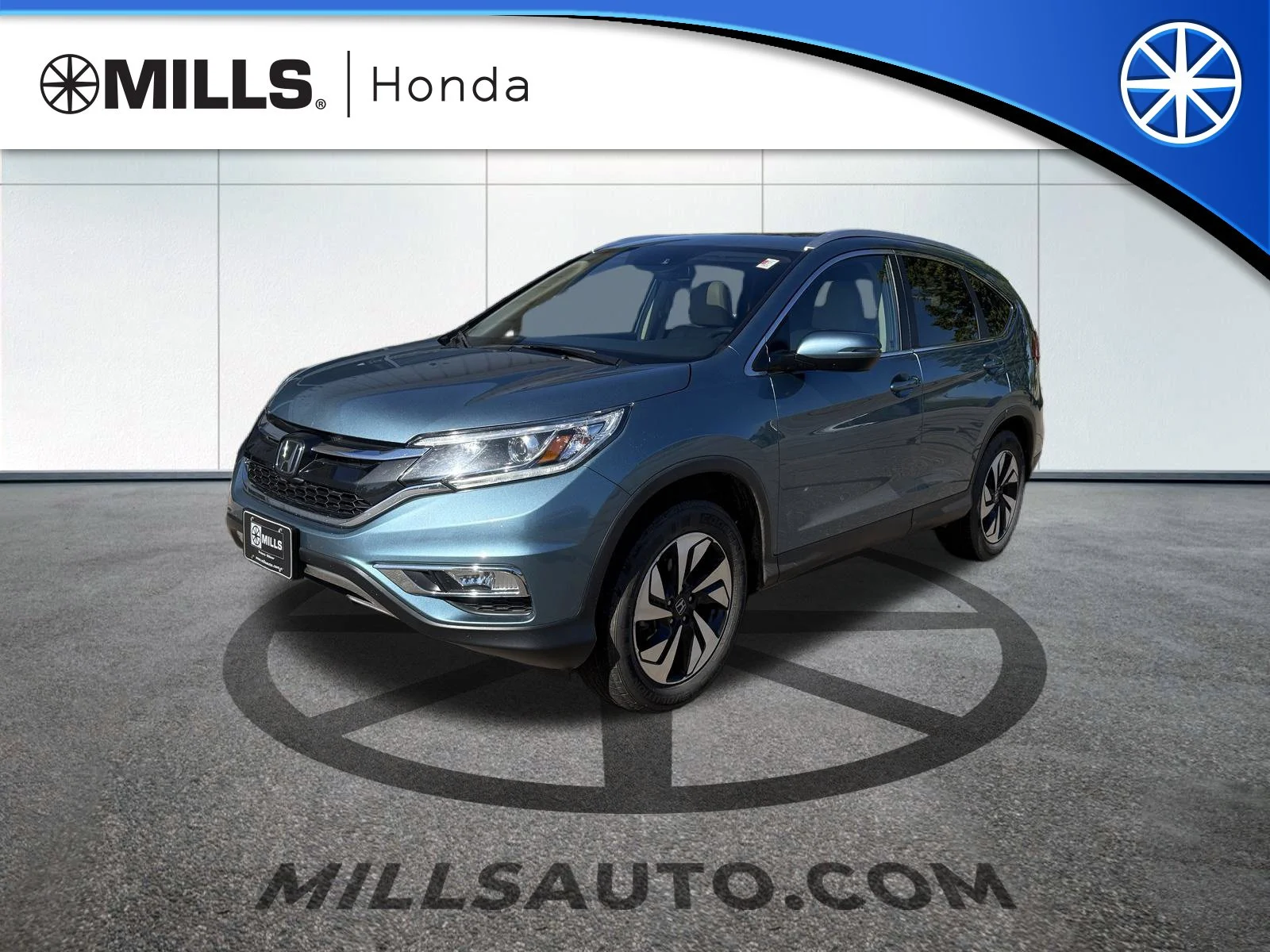 Used 2015 Mountain Air Metallic Honda Touring image 1