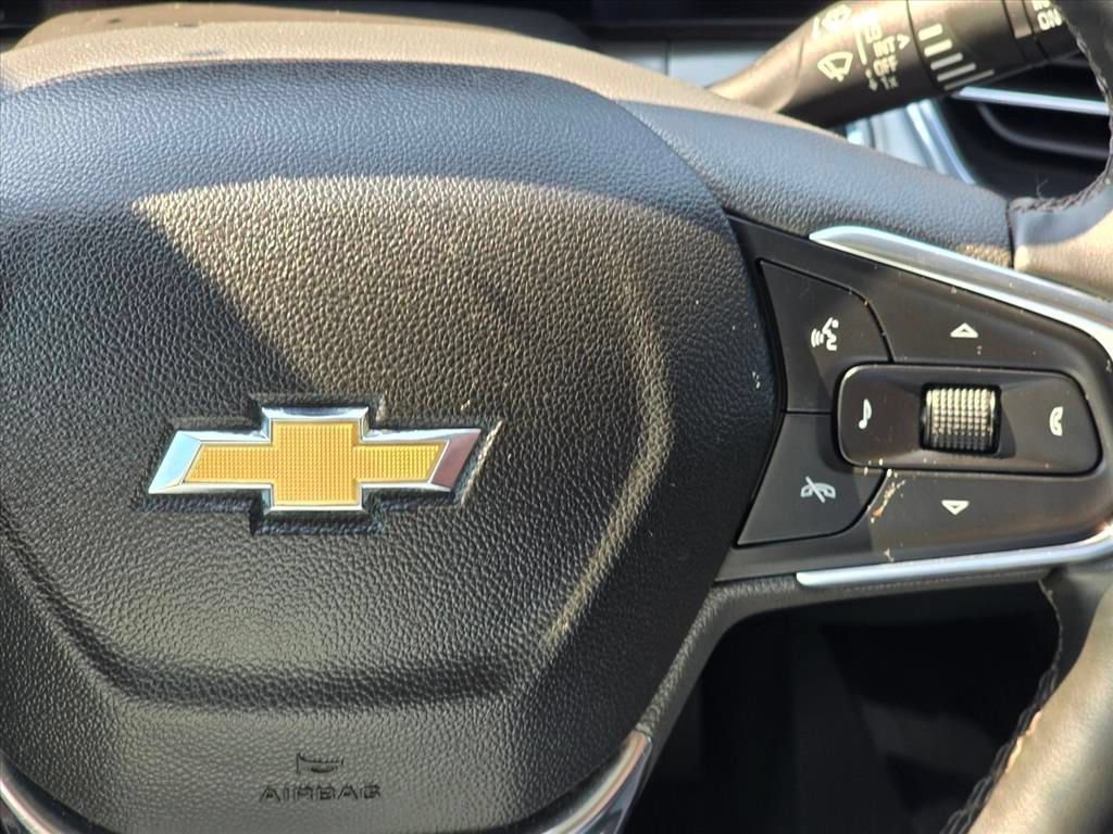 Used 2025 Crimson Metallic Chevrolet LT image 16