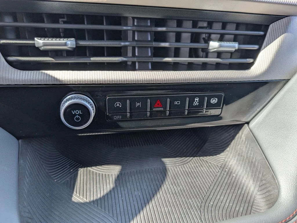 2025 Ford Explorer Active - Photo 33