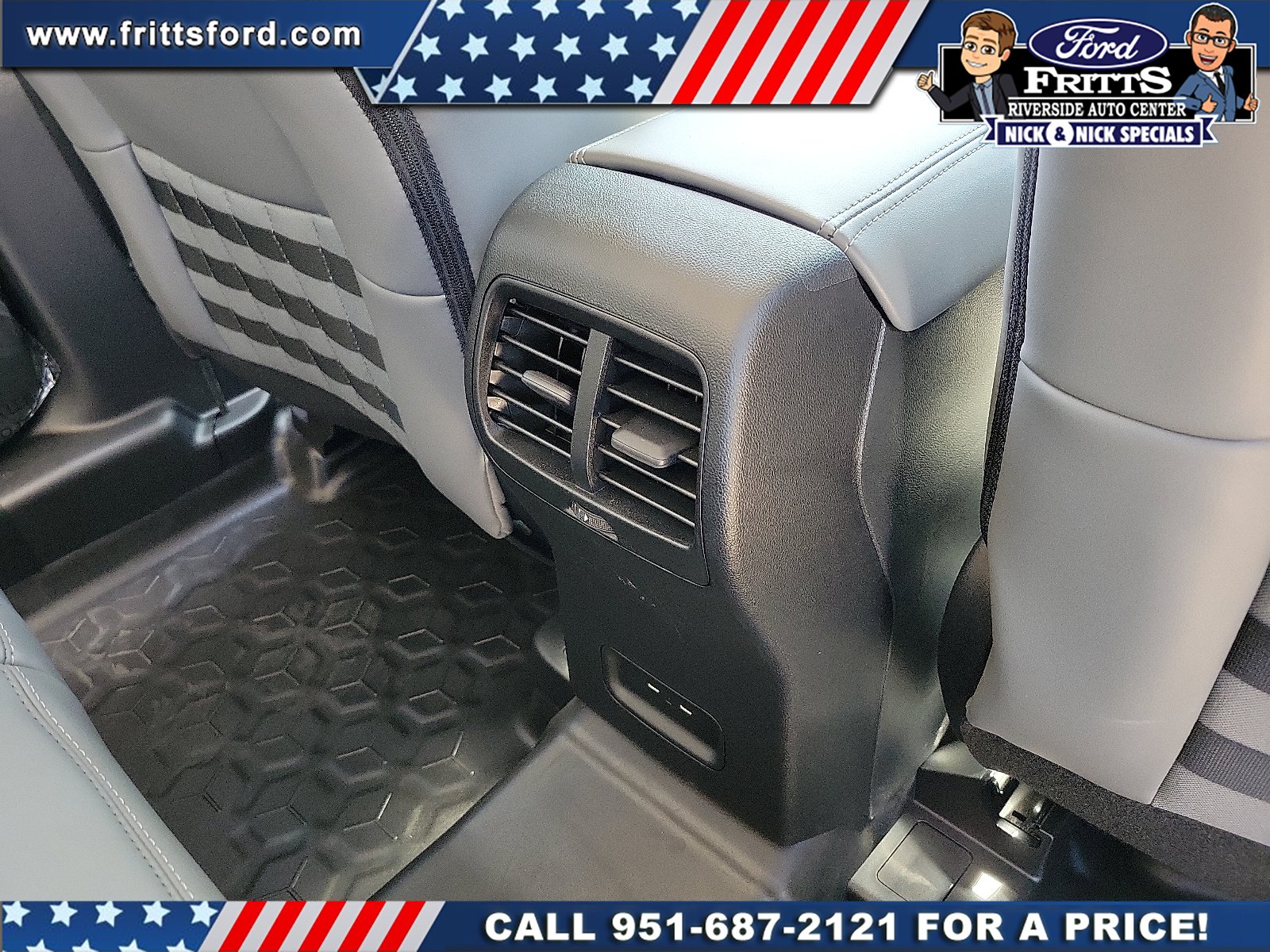 New 2026 Ruby Red Metallic Tinted Clearcoat Ford Badlands® image 21