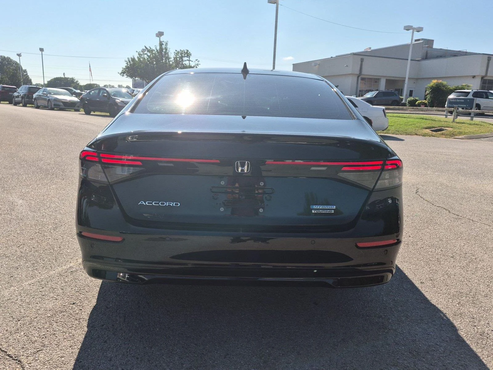 Used 2023 Crystal Black Pearl Honda Touring image 4