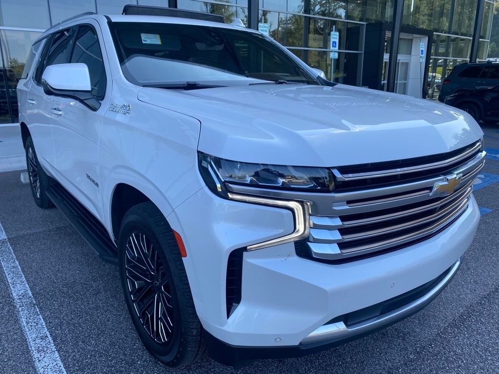Used 2021 Iridescent Pearl Tricoat Chevrolet High Country image 1