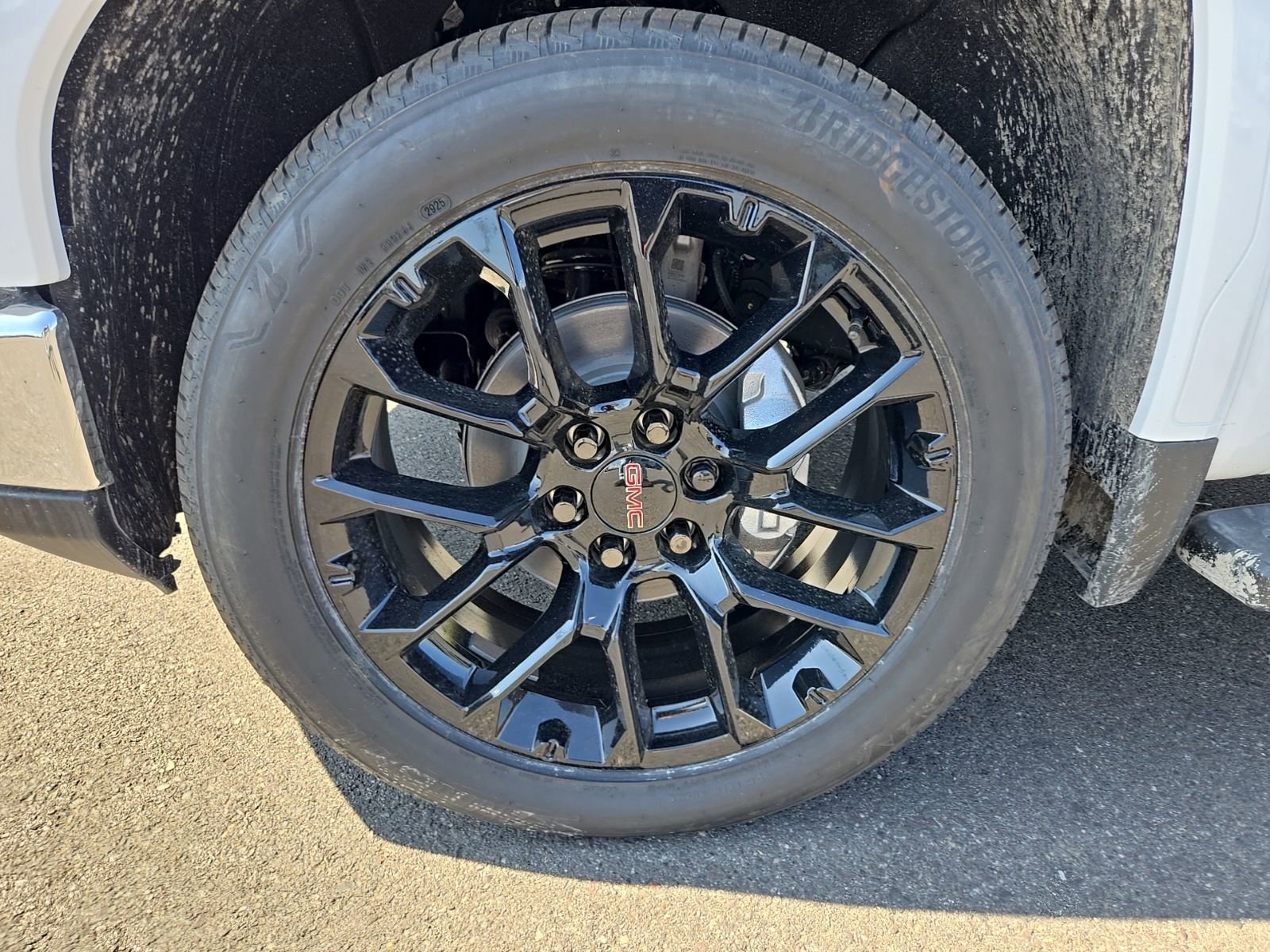2026 GMC Sierra 1500 SLT - Photo 19