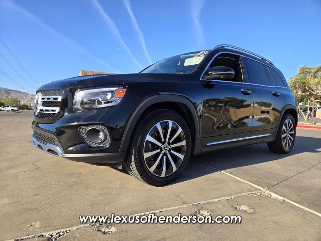 Used 2022 Black Mercedes-Benz GLB 250 image 1