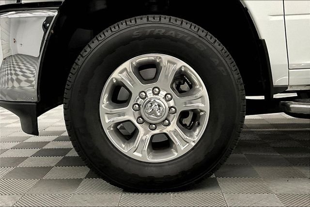 2024 RAM Ram 3500 Pickup Big Horn - Photo 10