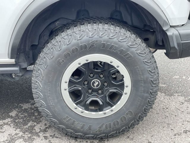 Certified Used 2023 Oxford White Ford Badlands image 48