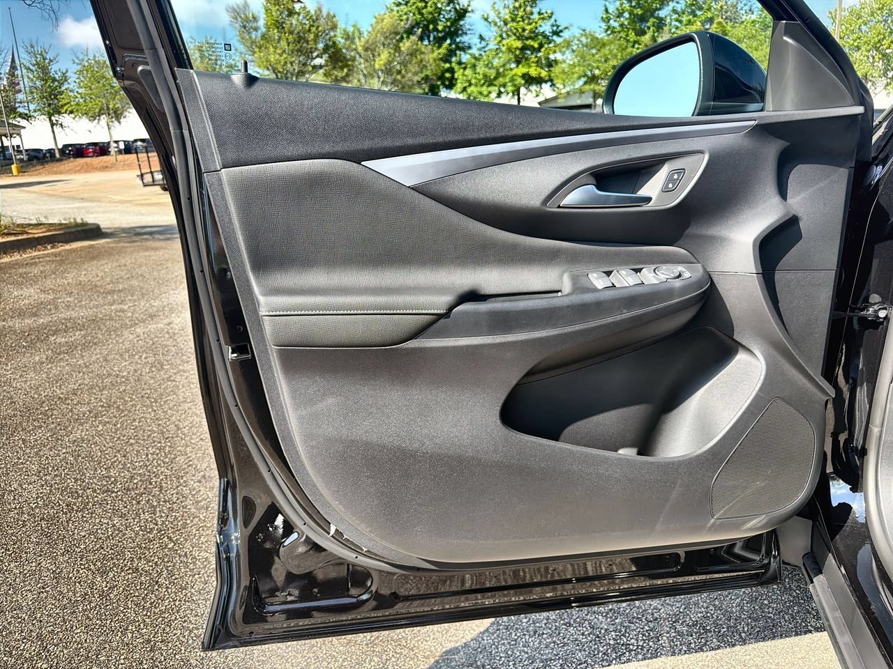 New 2026 Ebony Twilight Metallic Buick Preferred image 18
