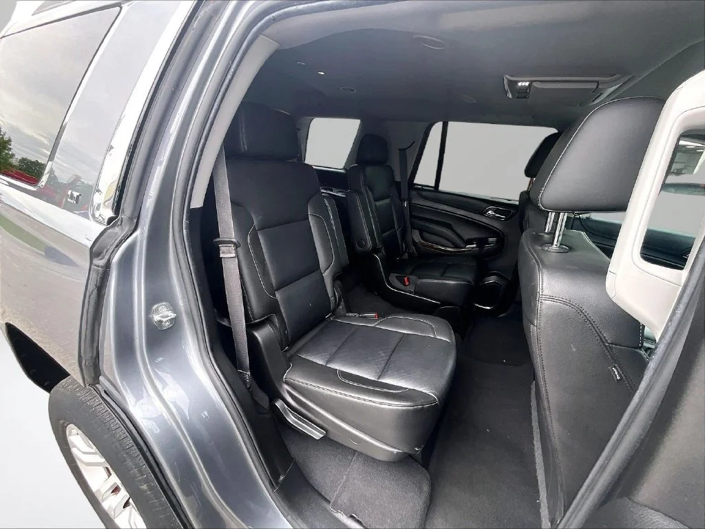 Used 2019 Gray Chevrolet LT image 27