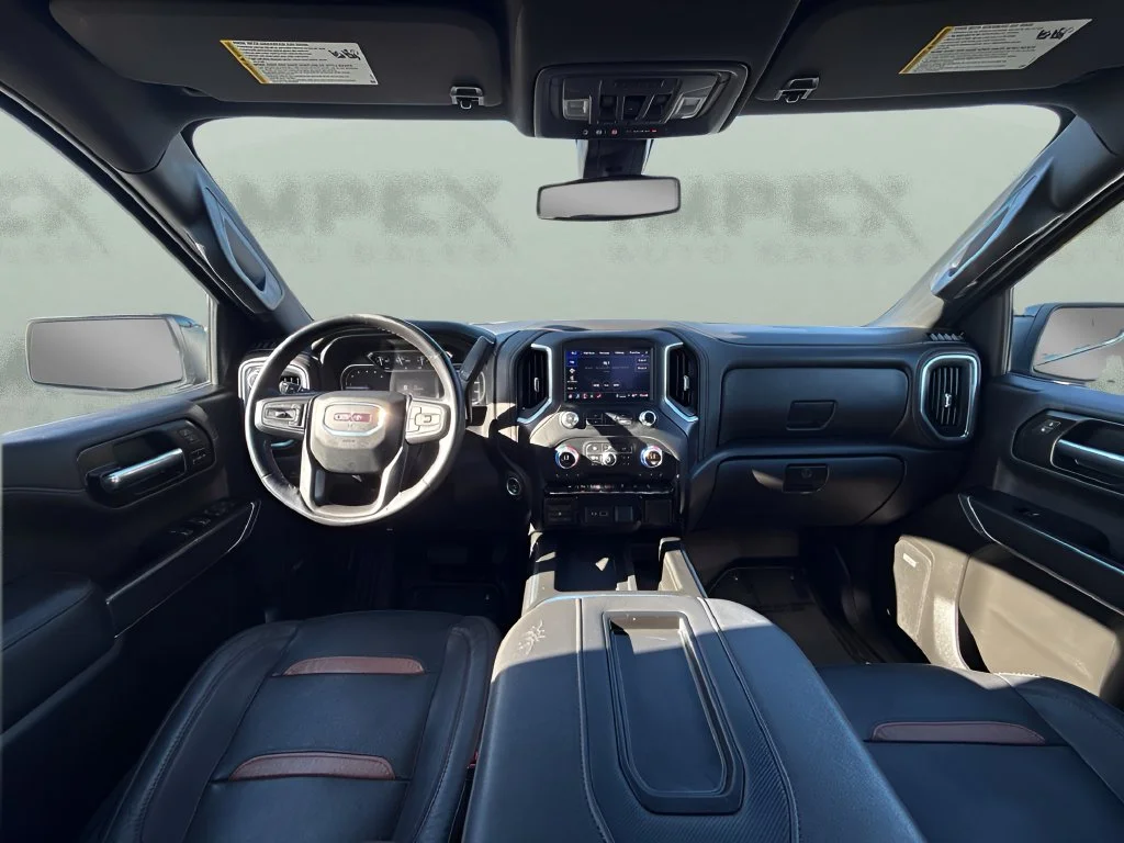 Used 2022 White GMC AT4 image 12