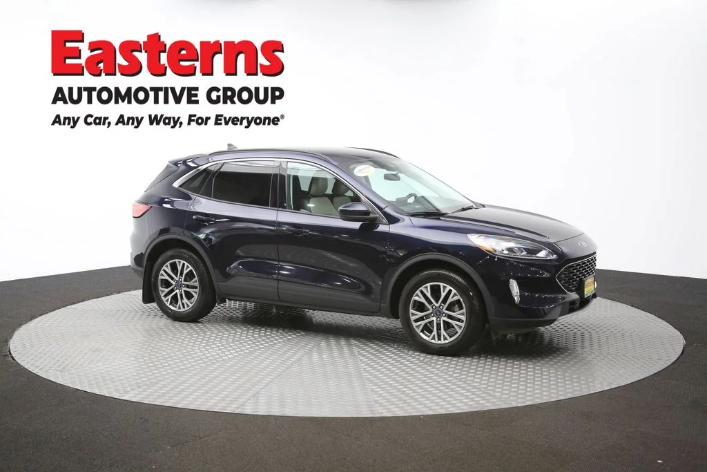 Used 2021 Blue Ford SEL image 46