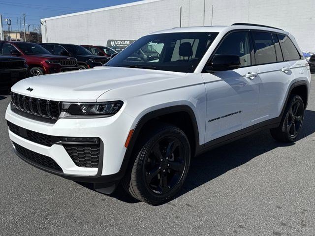 Used 2026 Bright White Clearcoat Jeep Limited image 21