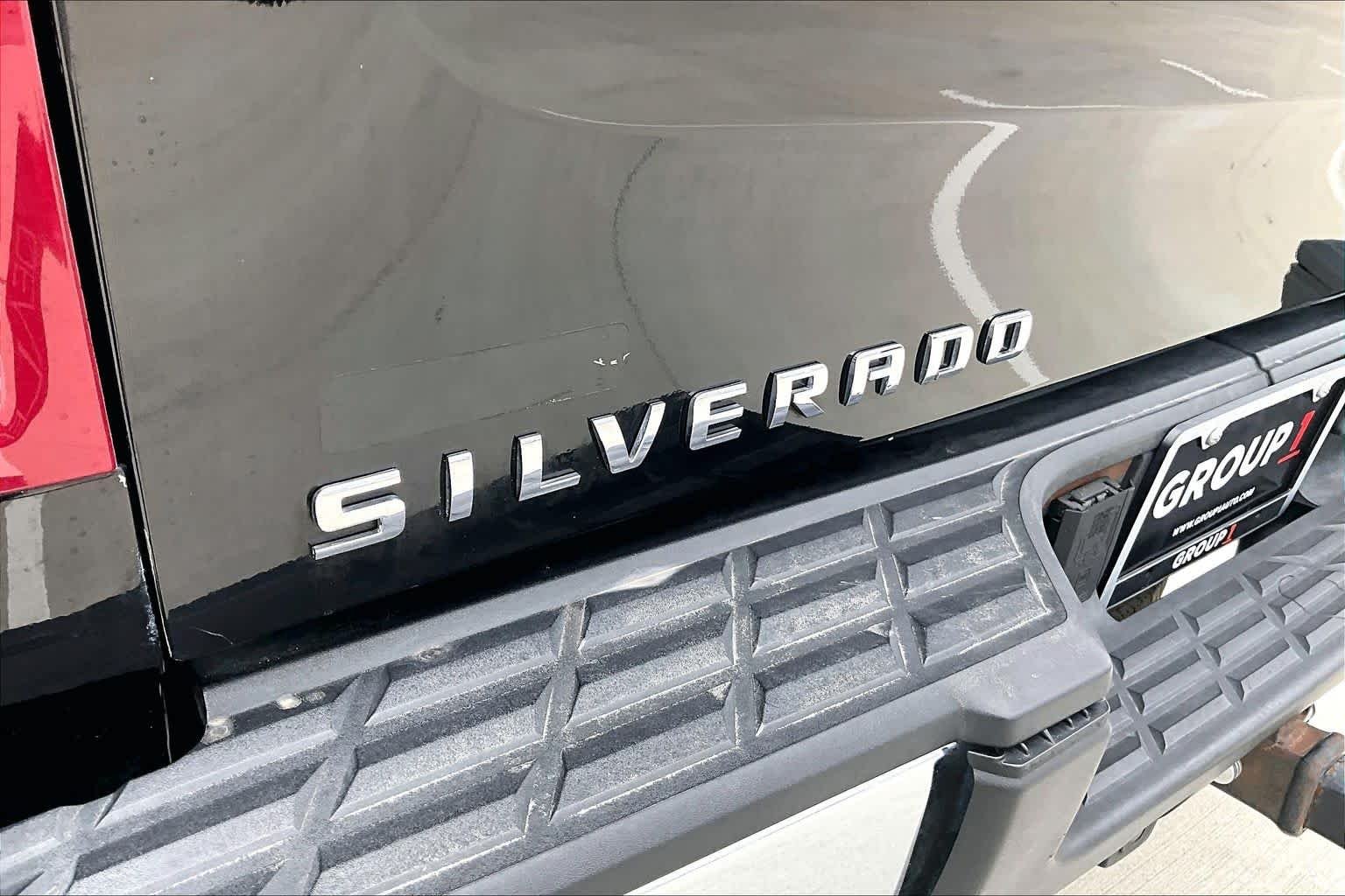Used 2013 Black Chevrolet LT image 9