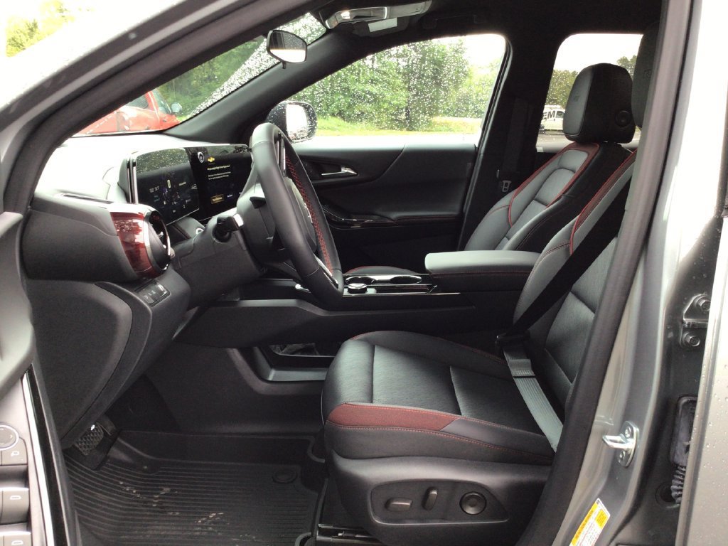 2027 Chevrolet Equinox RS - Photo 24
