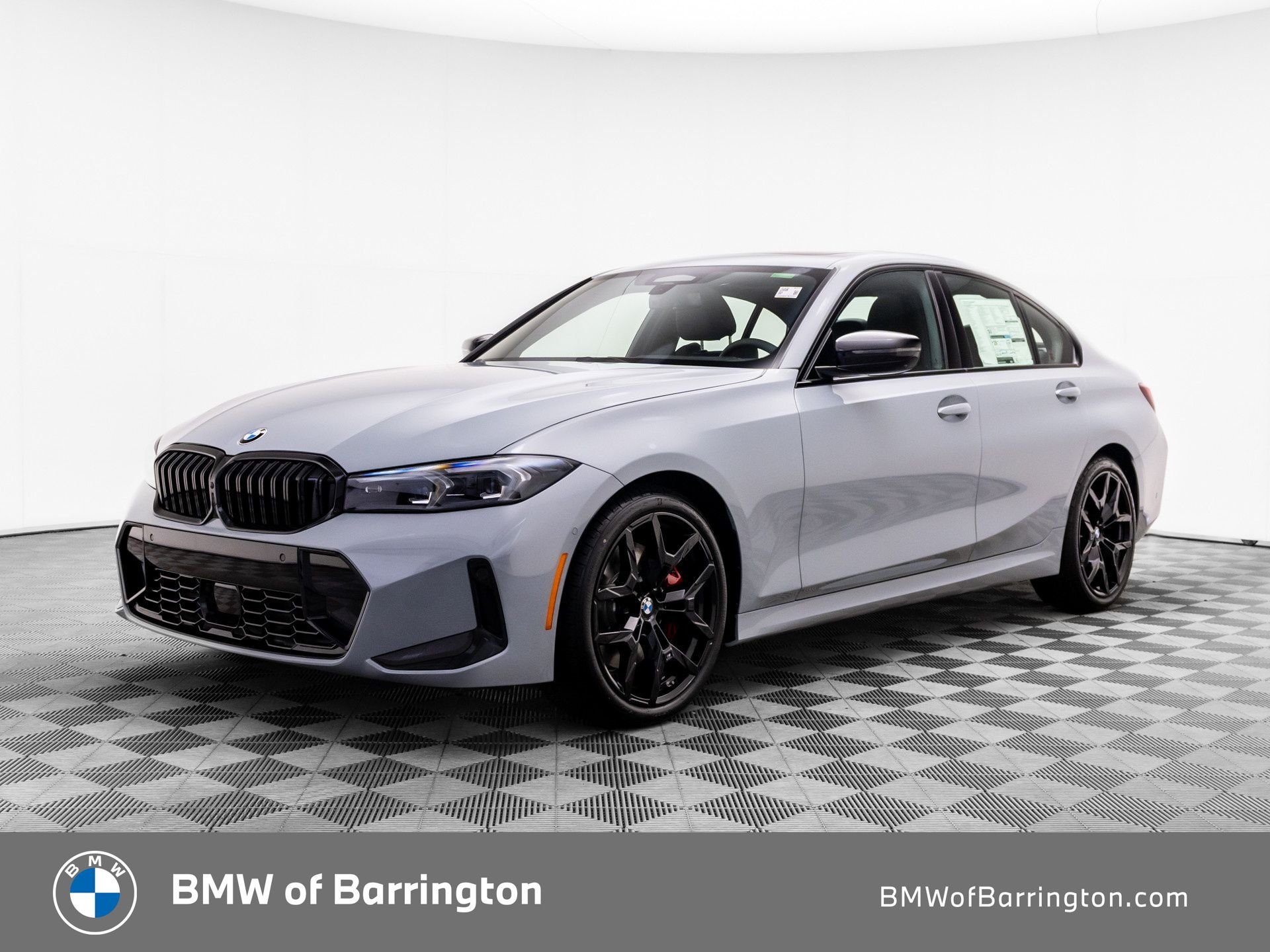 2026 BMW 3 Series 330i xDrive Sedan's photo