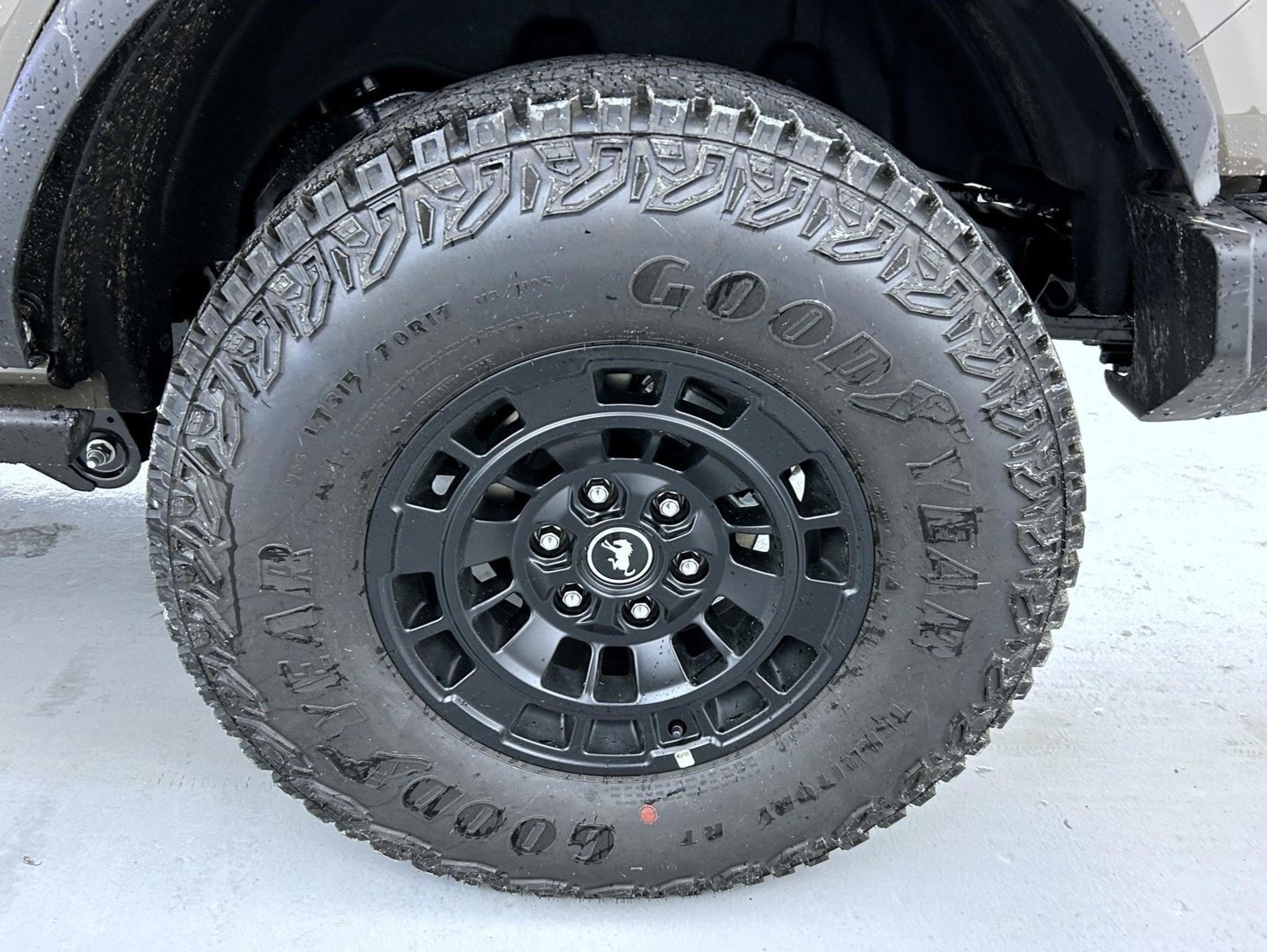 New 2026 Marsh Gray Ford Badlands image 20