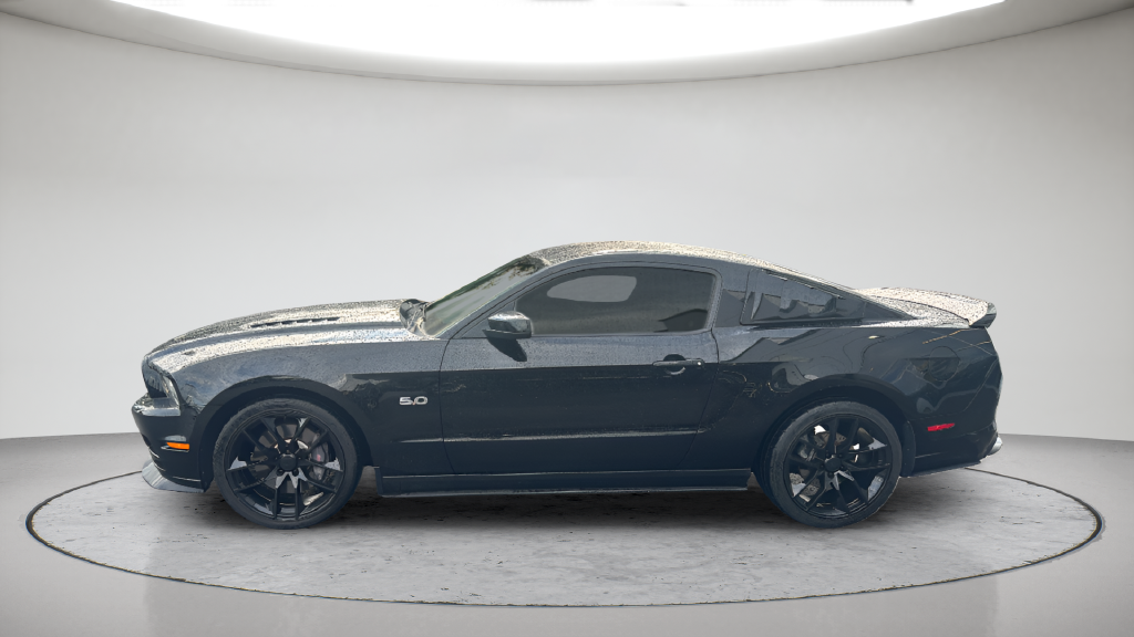 Used 2014 Black Ford GT image 13