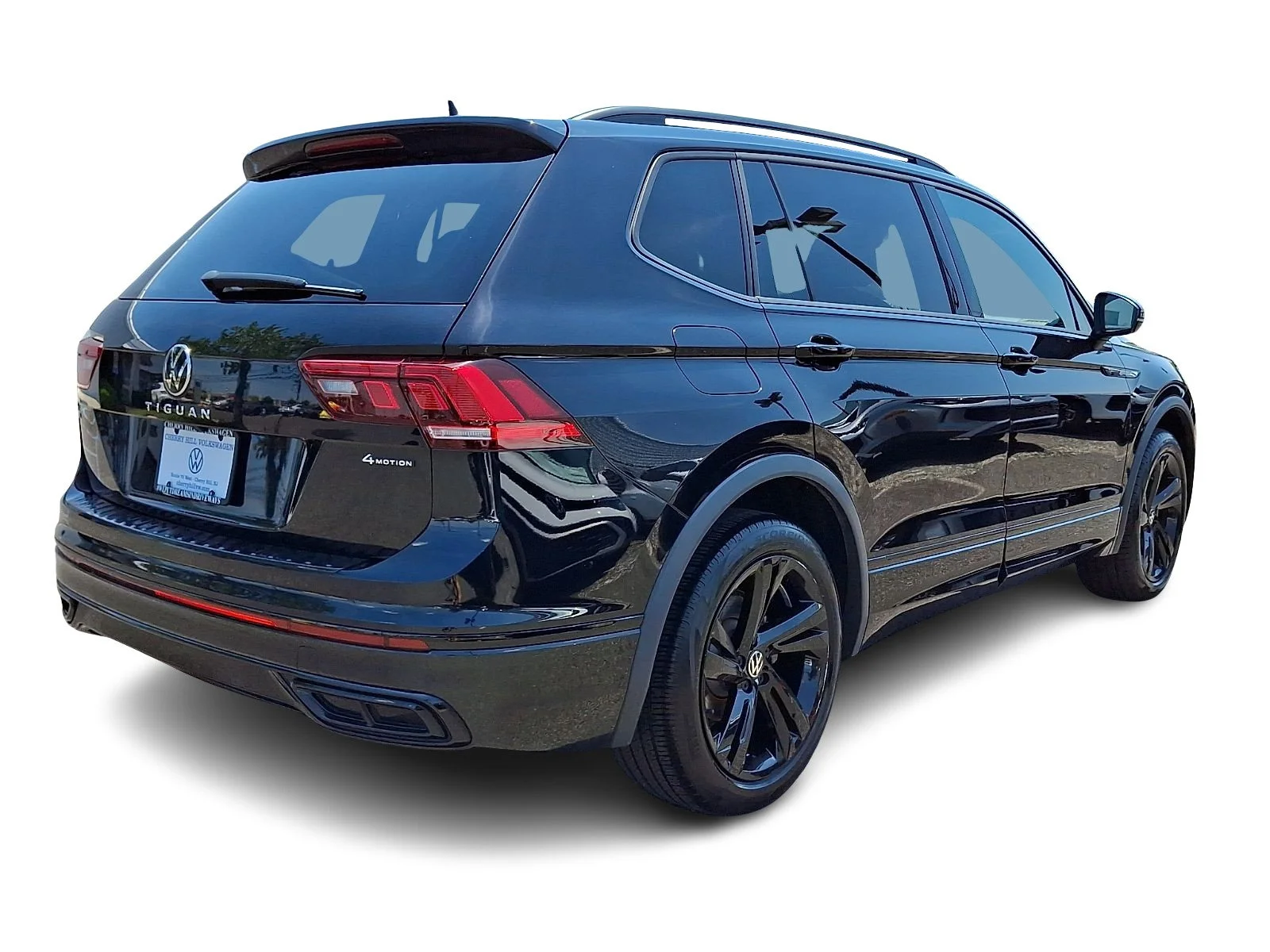 Certified Used 2023 Deep Black Pearl   2T2t Volkswagen SE R-Line Black image 4