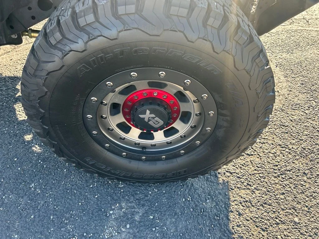 Used 2022 Crystal Metallic Jeep Rubicon image 9