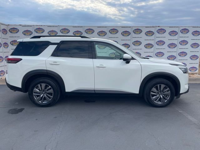 2025 Nissan Pathfinder SV FWD